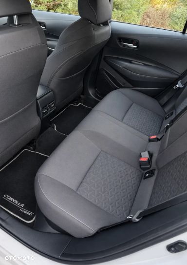 Toyota Corolla 1.8 Hybrid Comfort - 7