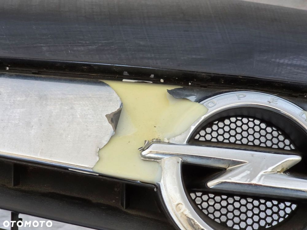 ZDERZAK PRZEDNI OPEL MERIVA B II KOD LAKIERU Z20R  13267699 - 9