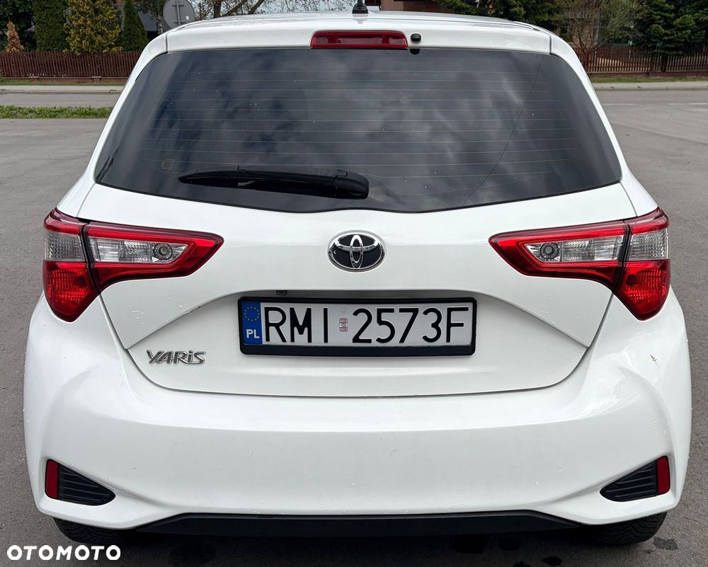 Toyota Yaris - 7
