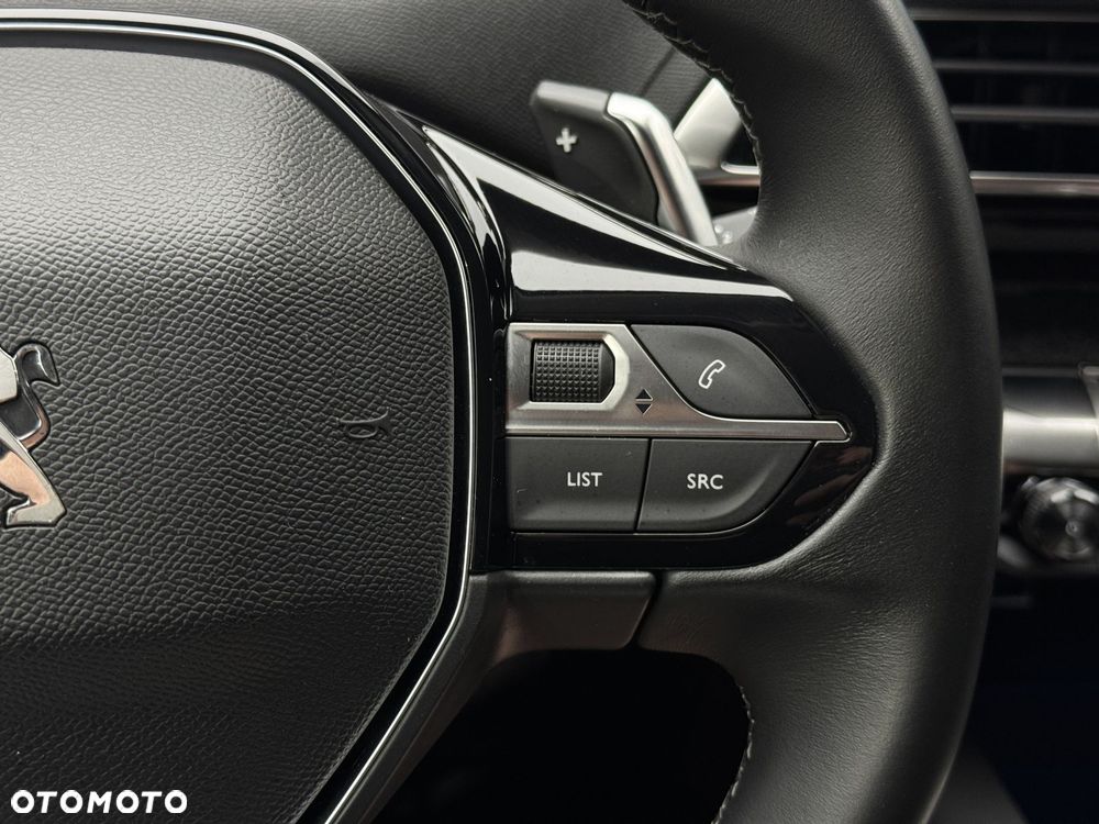 Peugeot 5008 1.2 PureTech Allure Pack S&S EAT8 - 28