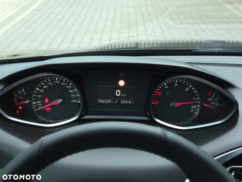 Peugeot 308 BlueHDi 130 Stop & Start Active Business-Paket - 16