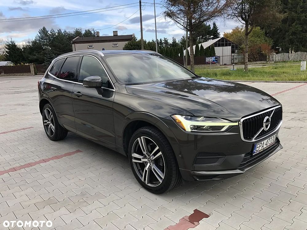 Volvo XC 60 T5 AWD Momentum Pro - 3