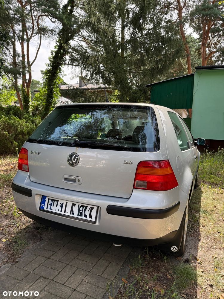 Volkswagen Golf 2.0 Comfortline - 6