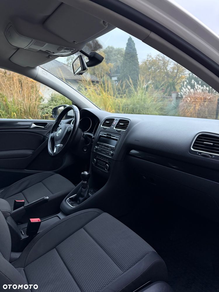 Volkswagen Golf - 13