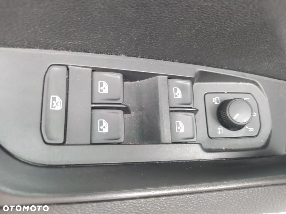 Skoda Karoq 2.0 TDI SCR 4x2 Style DSG - 17