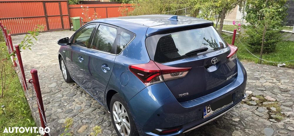 Toyota Auris - 5