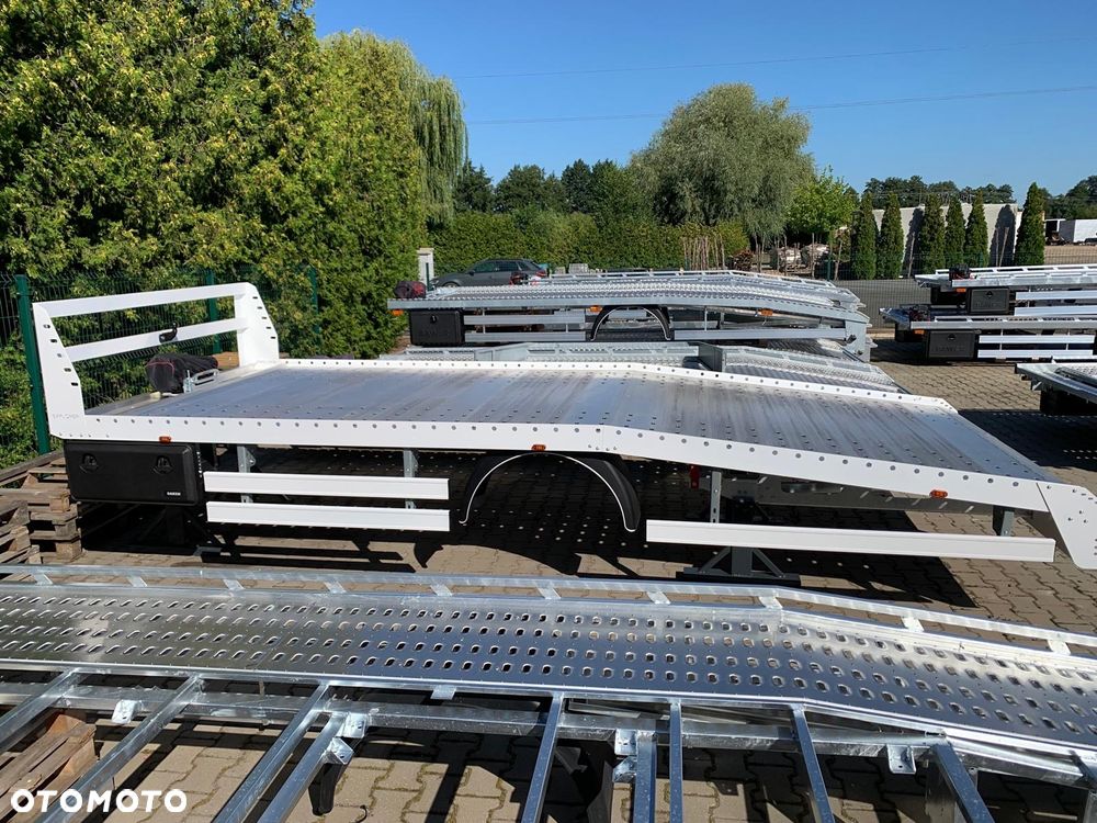 Zabudowa lawety najazd aluminiowy autolaweta pomoc drogowa Mercedes Sprinter Fiat Ducato Renault Master Iveco Daily - 8