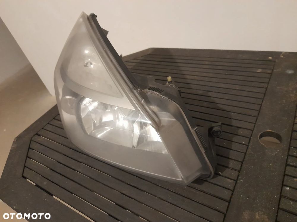 RENAULT ESPACE IV LIFT LAMPA PRZEDNIA PRAWA - 4