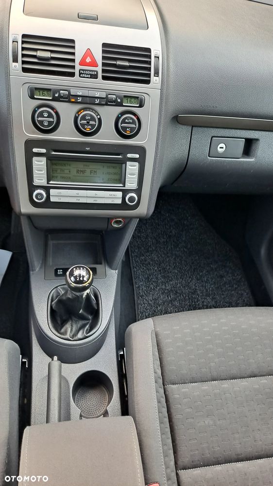 Volkswagen Touran 1.4 TSI Life - 30