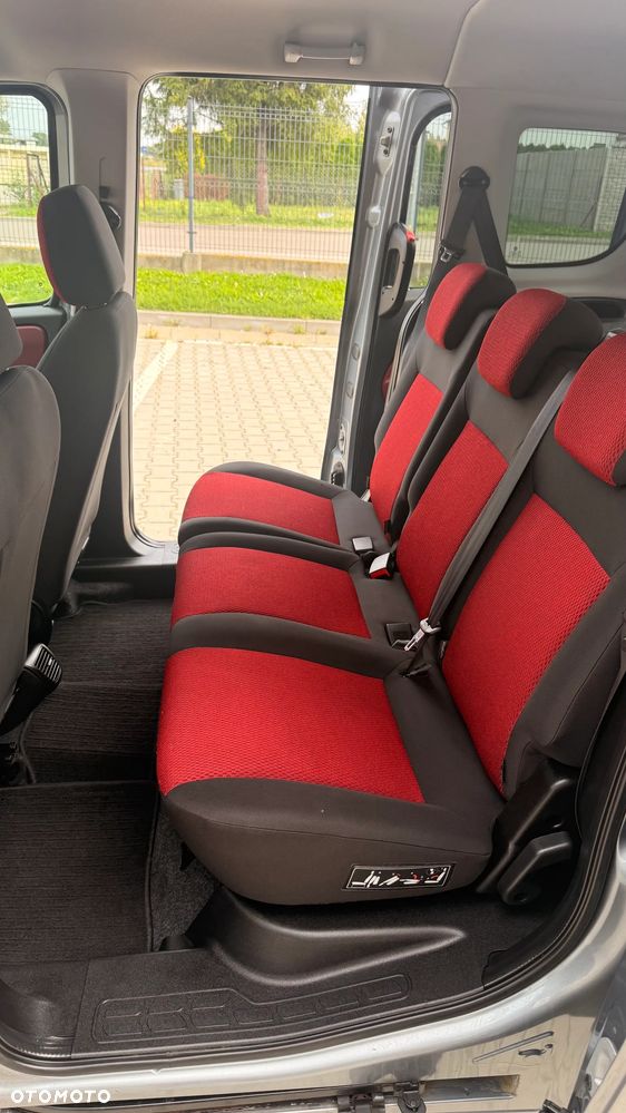 Fiat Doblo 2.0 Multijet 16V Emotion - 13