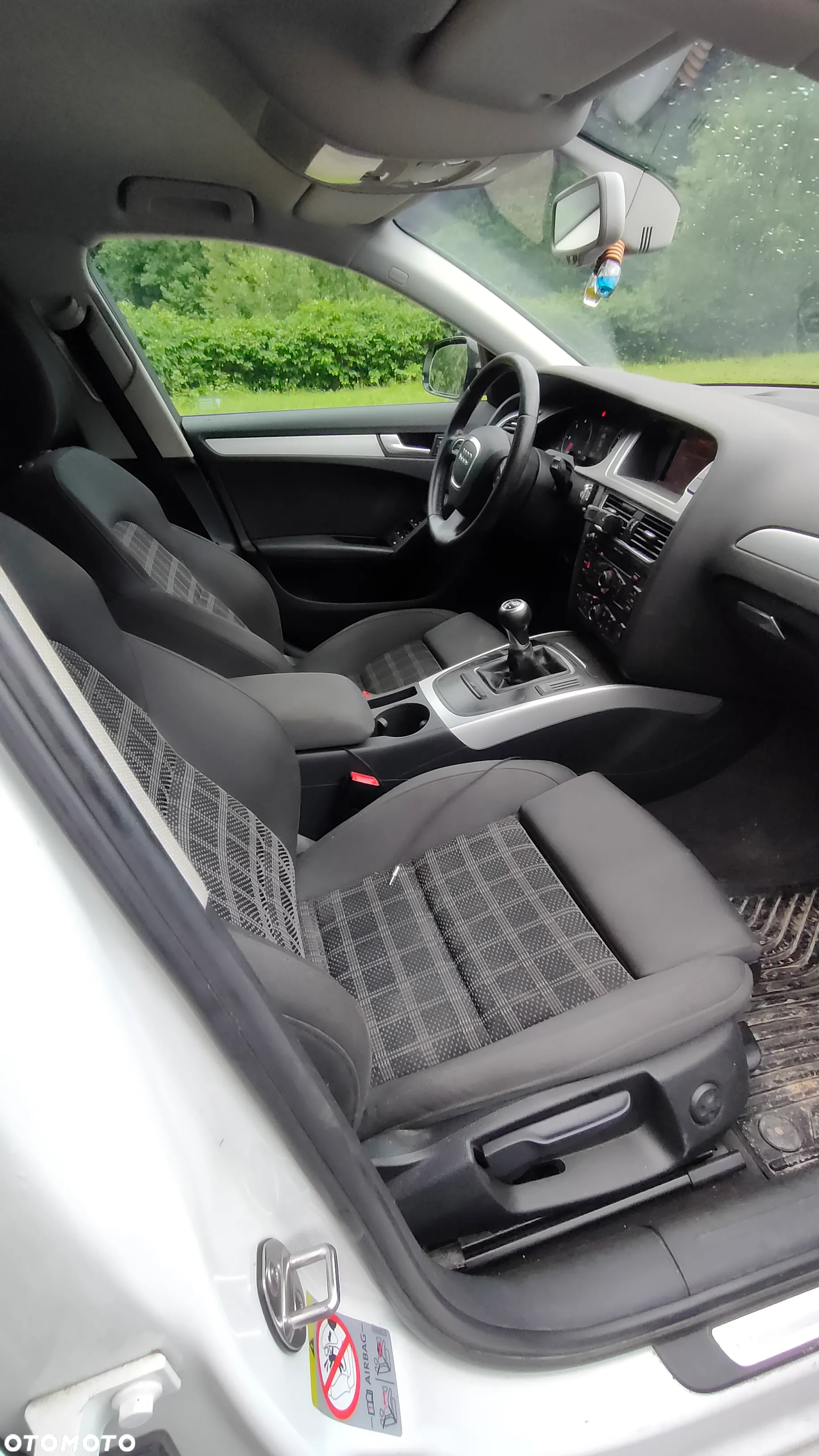 Audi A4 2.0 TDI Quattro - 8