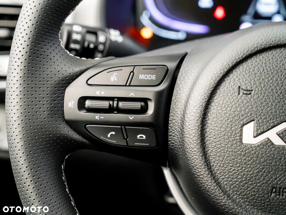 Kia Stonic 1.2 L - 24