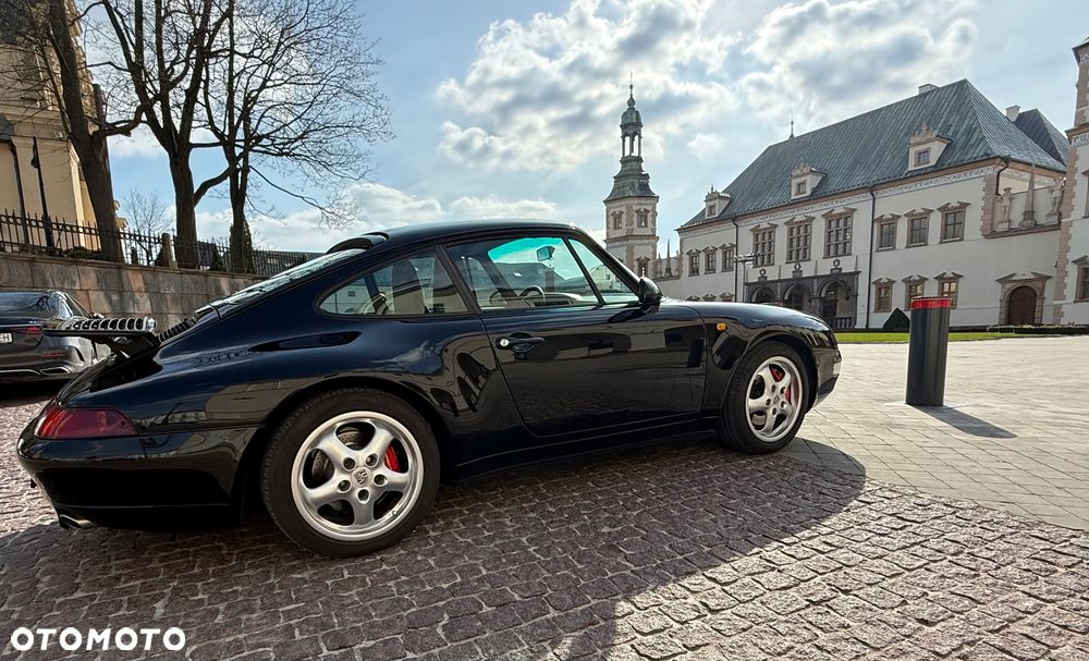 Porsche 911 - 33