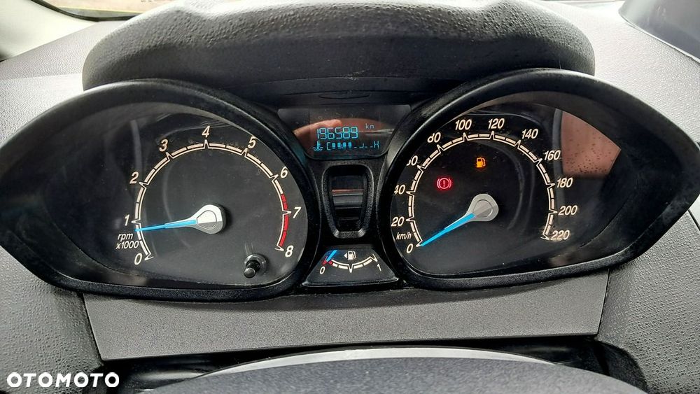 Ford Fiesta 1.25 Ambiente - 17