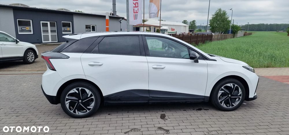 MG 4 Luxury 49 kWh - 7
