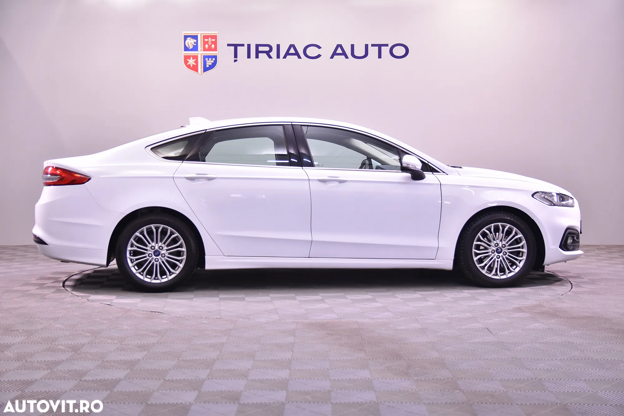 Ford Mondeo - 6