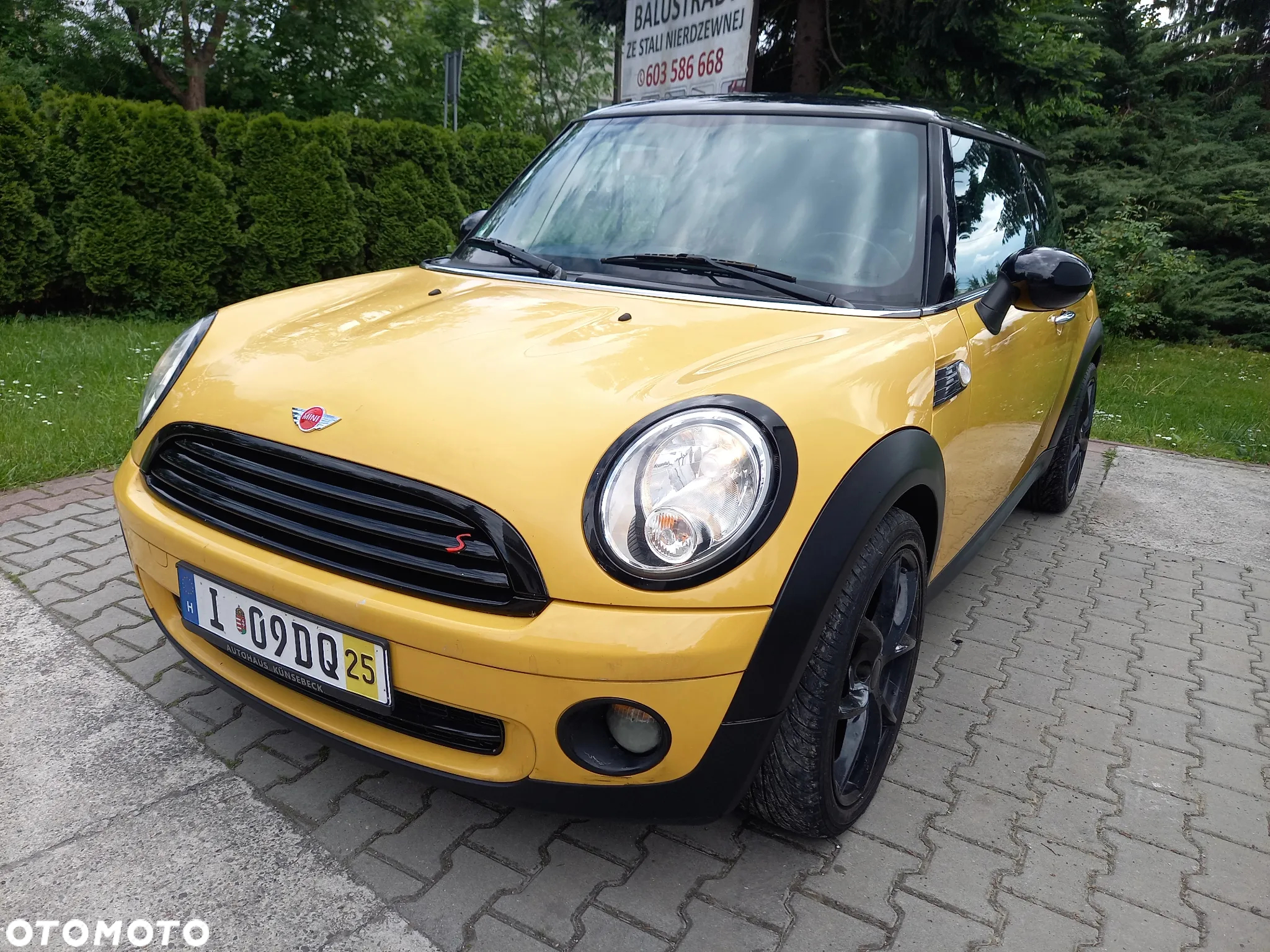 MINI Cooper 50 Mayfair - 22