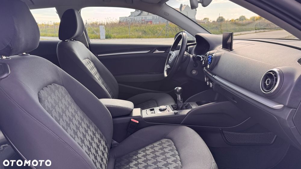 Audi A3 3-drzwiowe 1.4 TFSI Attraction - 34