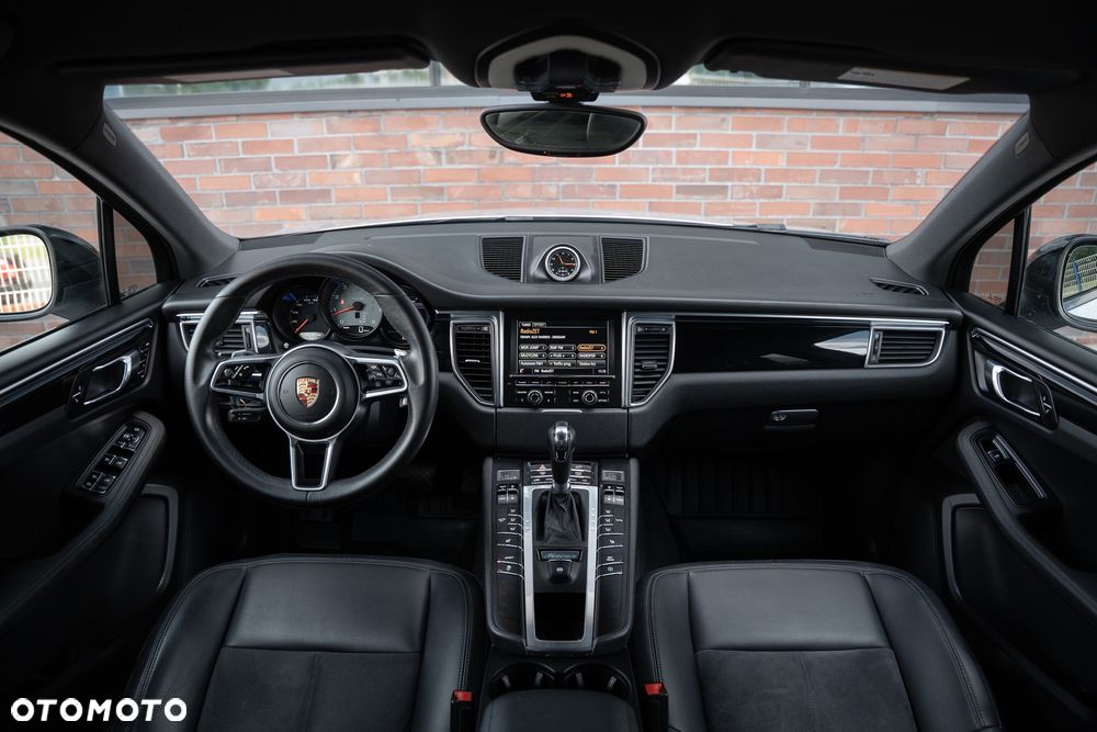 Porsche Macan S - 5