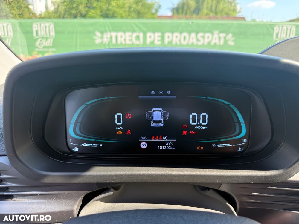 HYUNDAI i20 2024 — imagine 10