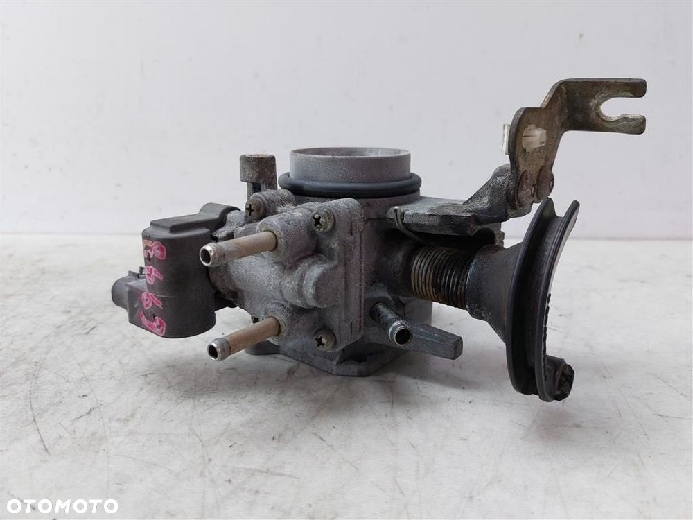 Przepustnica Toyota Yaris I 1999-2005 1,0 BENZYNA - 3