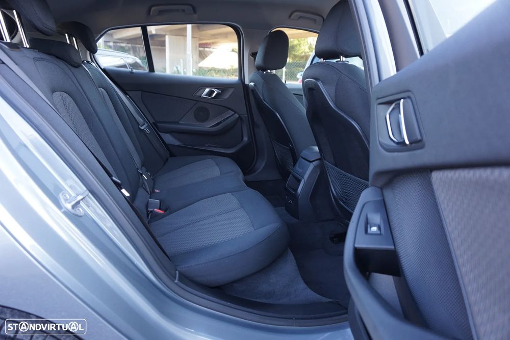 BMW 118 i Advantage - 18