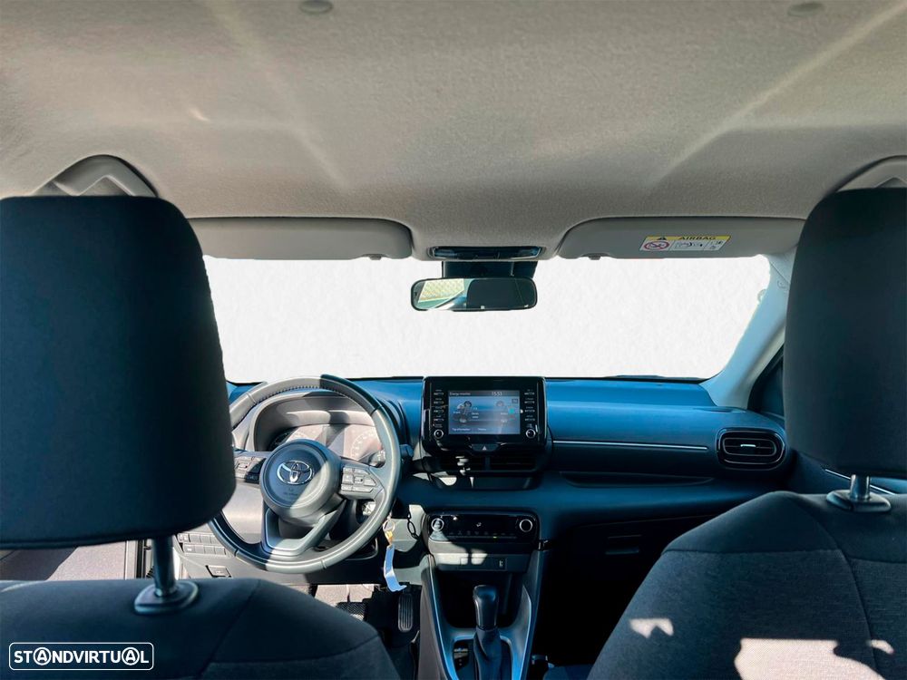 Toyota Yaris - 7