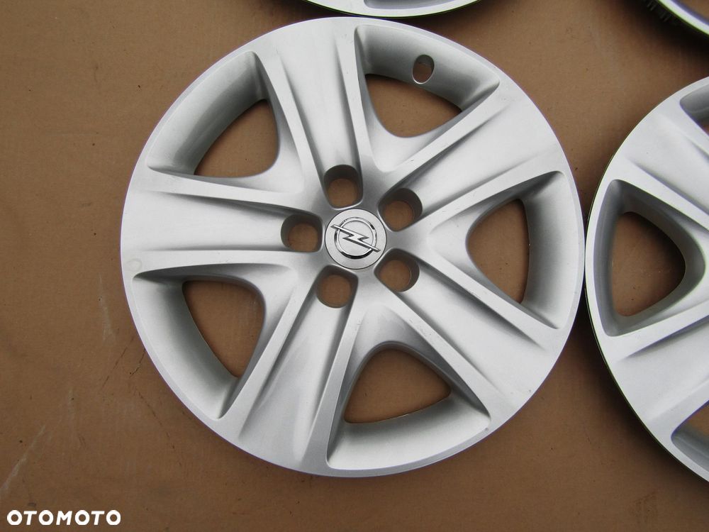 4x Kołpaki 17 Strukturalne OPEL NSIGNIA B ZAFIRA C TOURER ASTRA J IV 5x115 - 9
