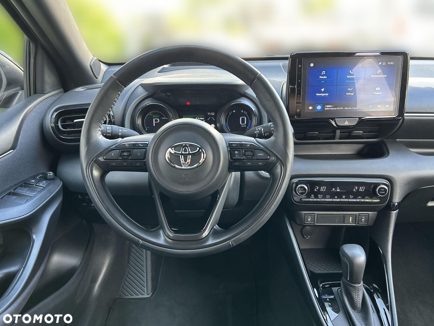 Toyota Yaris Hybrid 1.5 Selection Style - 11