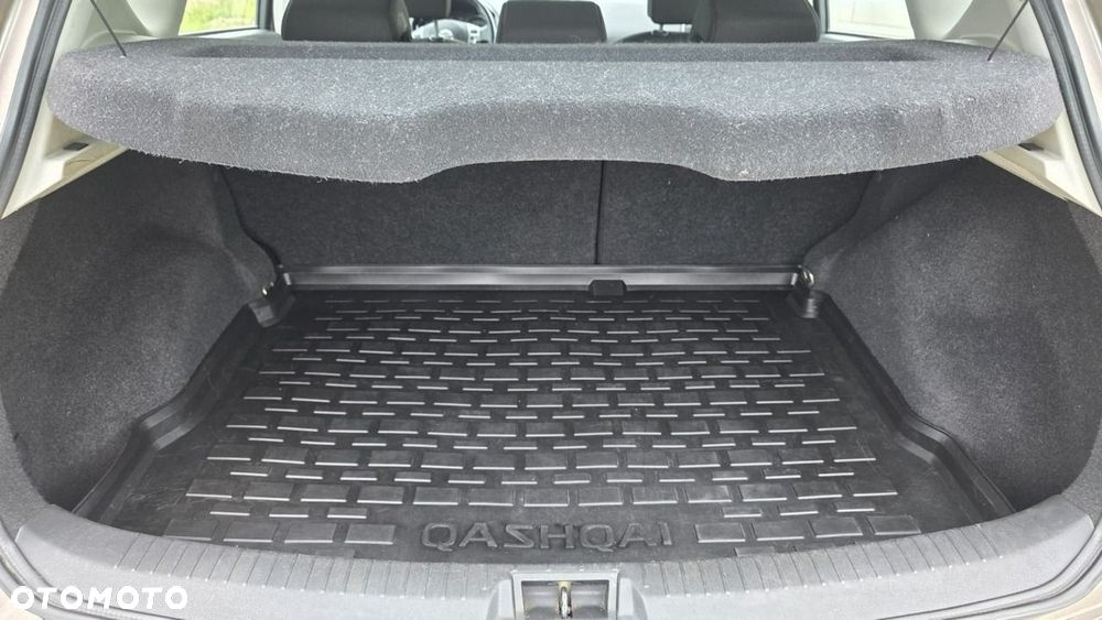Nissan Qashqai - 10