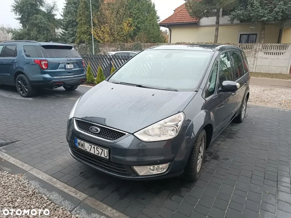 Ford Galaxy 2.0 Ghia - 1