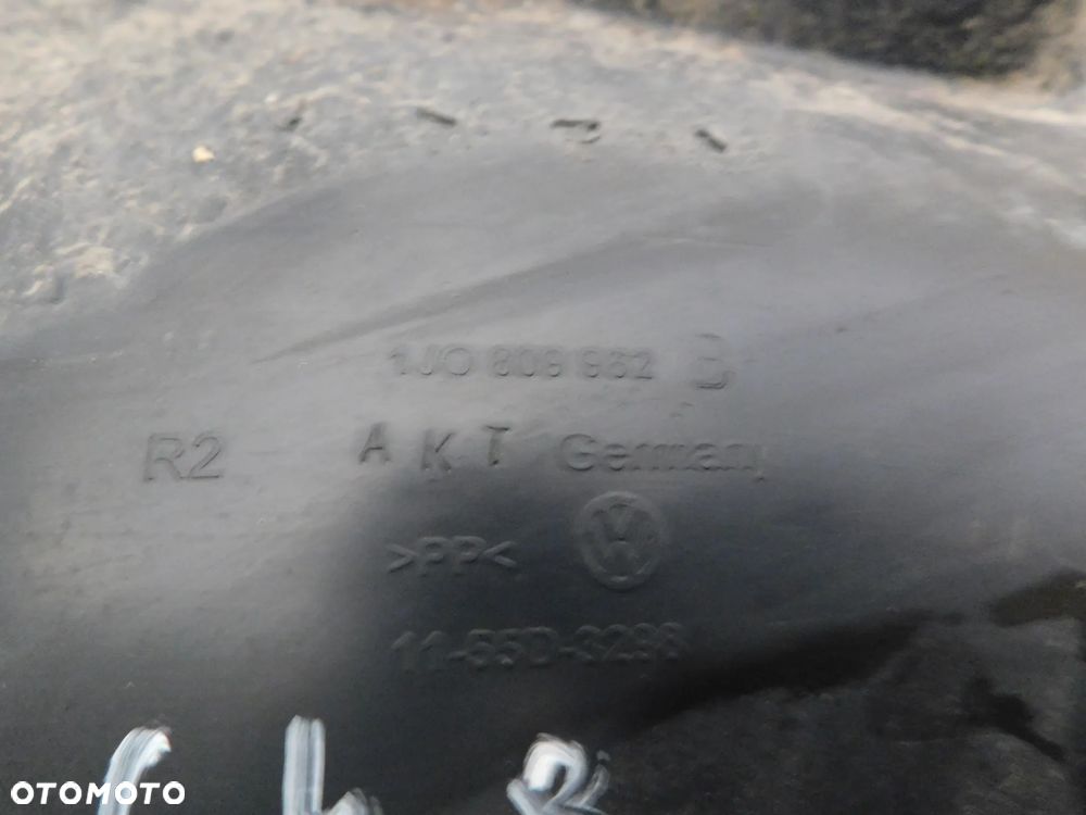 nadkole prawe przód VW GOLF IV BORA - 4