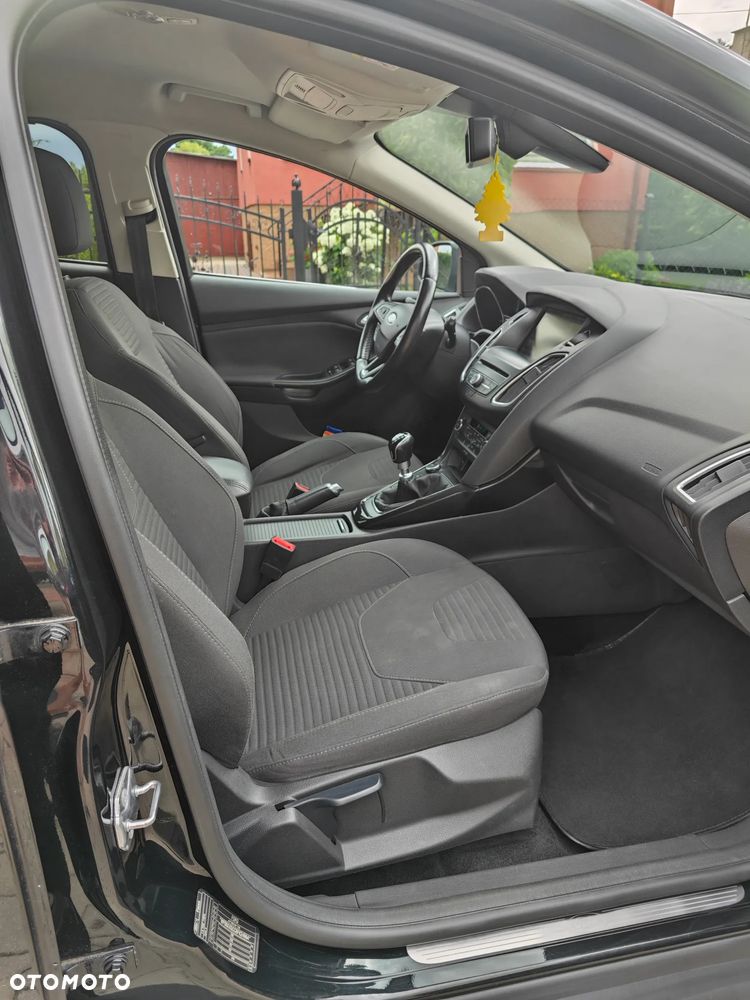 Ford Focus 1.6 TDCi Titanium - 10