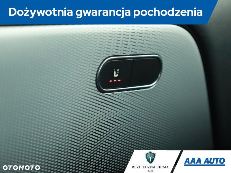 Mercedes-Benz GLA - 22