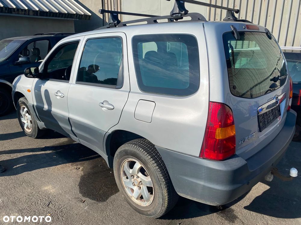 205 / Mazda Tribute/ Na Części / - 2