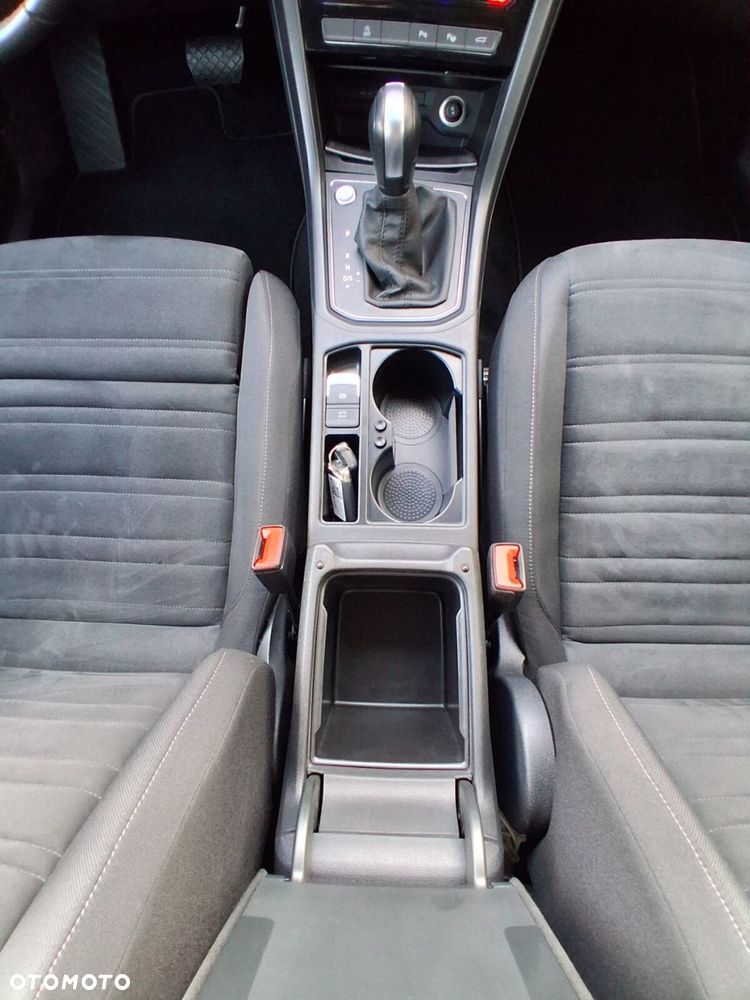Volkswagen Touran 2.0 TDI BMT Comfortline DSG - 17