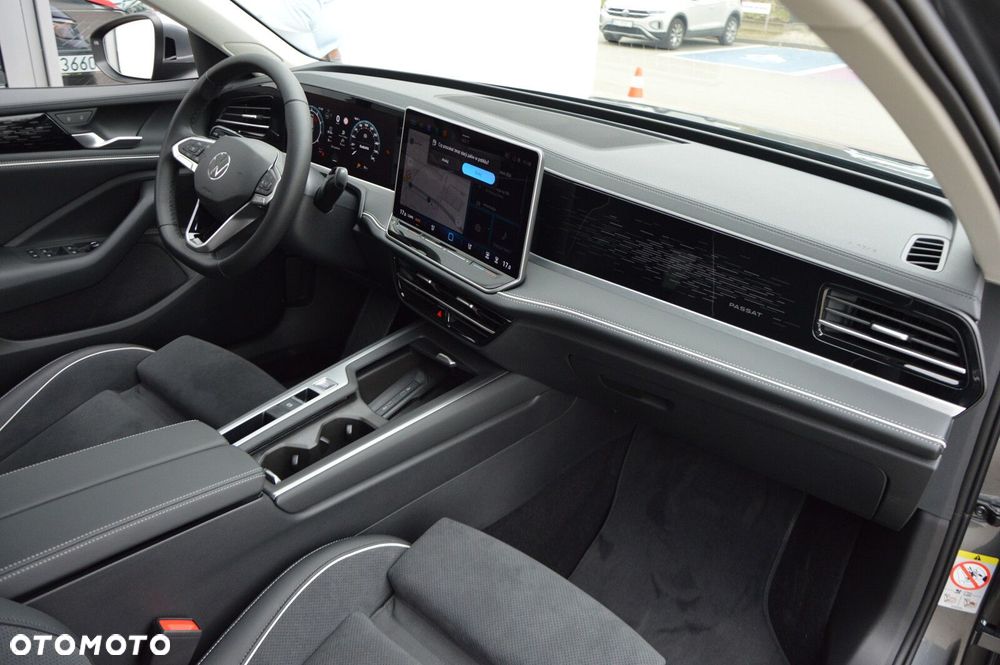 Volkswagen Passat Variant 2.0 TSI Business Plus DSG - 23