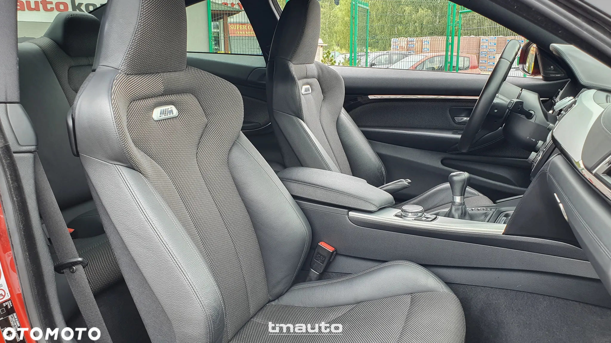 BMW M4 Standard - 17
