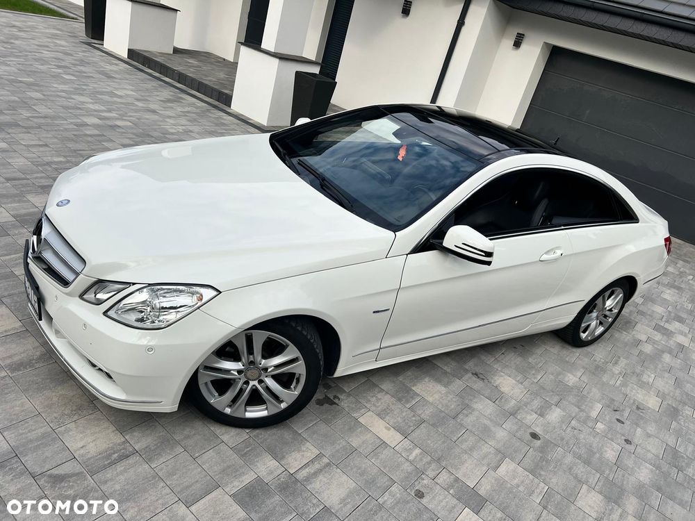Mercedes-Benz Klasa E - 9