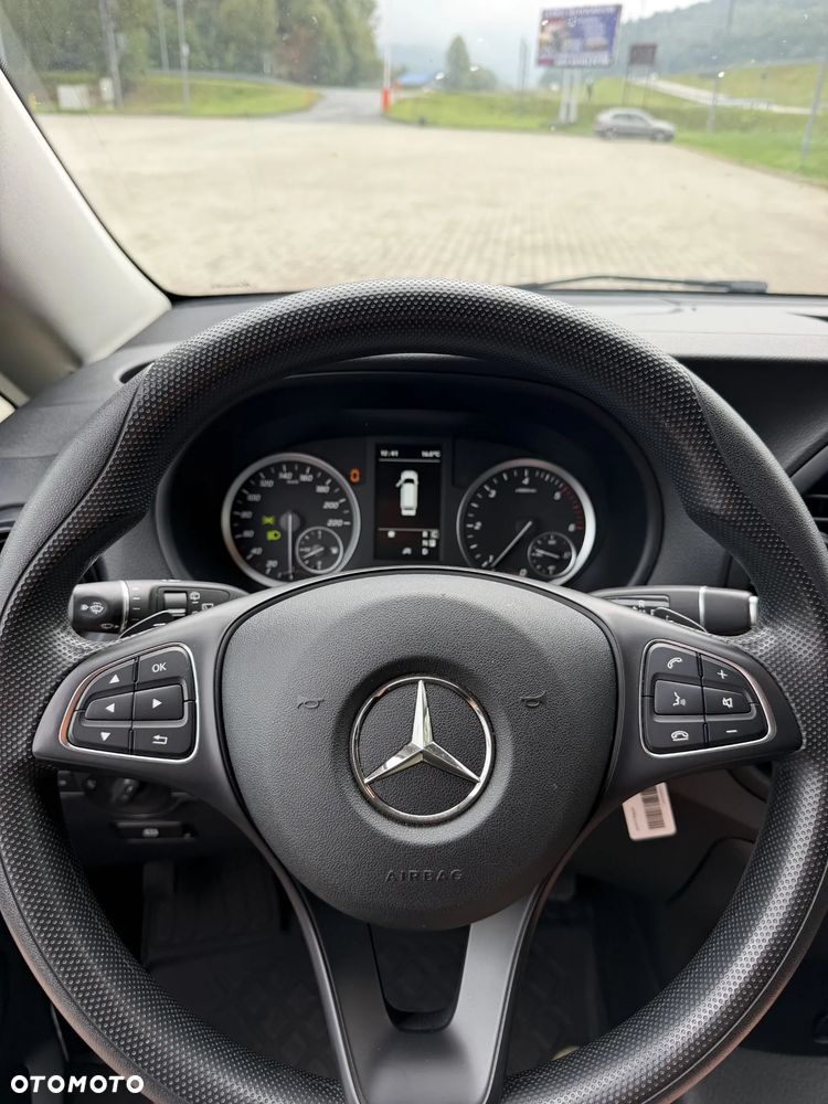 Mercedes-Benz Vito - 16