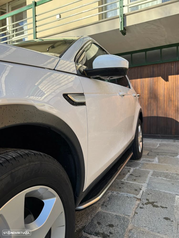 Land Rover Discovery Sport - 11