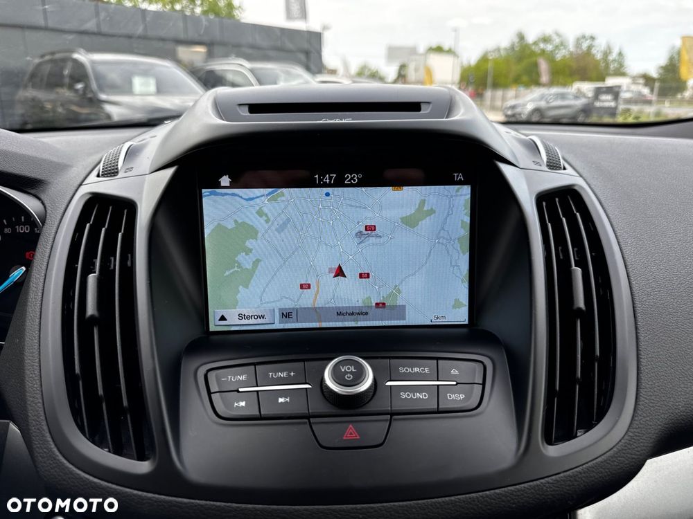 Ford Kuga - 16