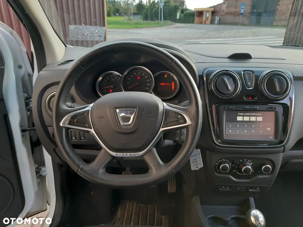 Dacia Lodgy 1.2 TCe Stepway - 18