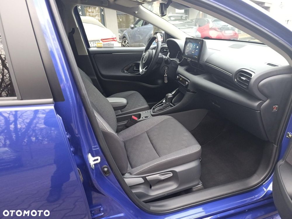 Toyota Yaris Hybrid 1.5 Style - 26