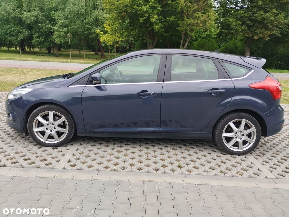 Ford Focus ver-1-6-ecoboost-titanium - 4
