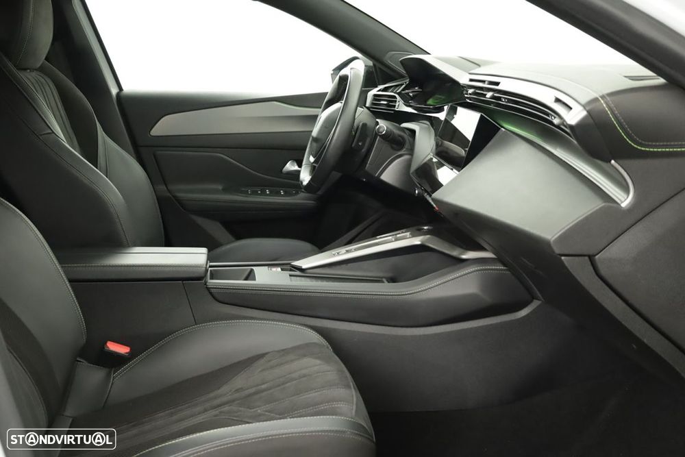 Peugeot 308 1.2 PureTech GT EAT8 - 21