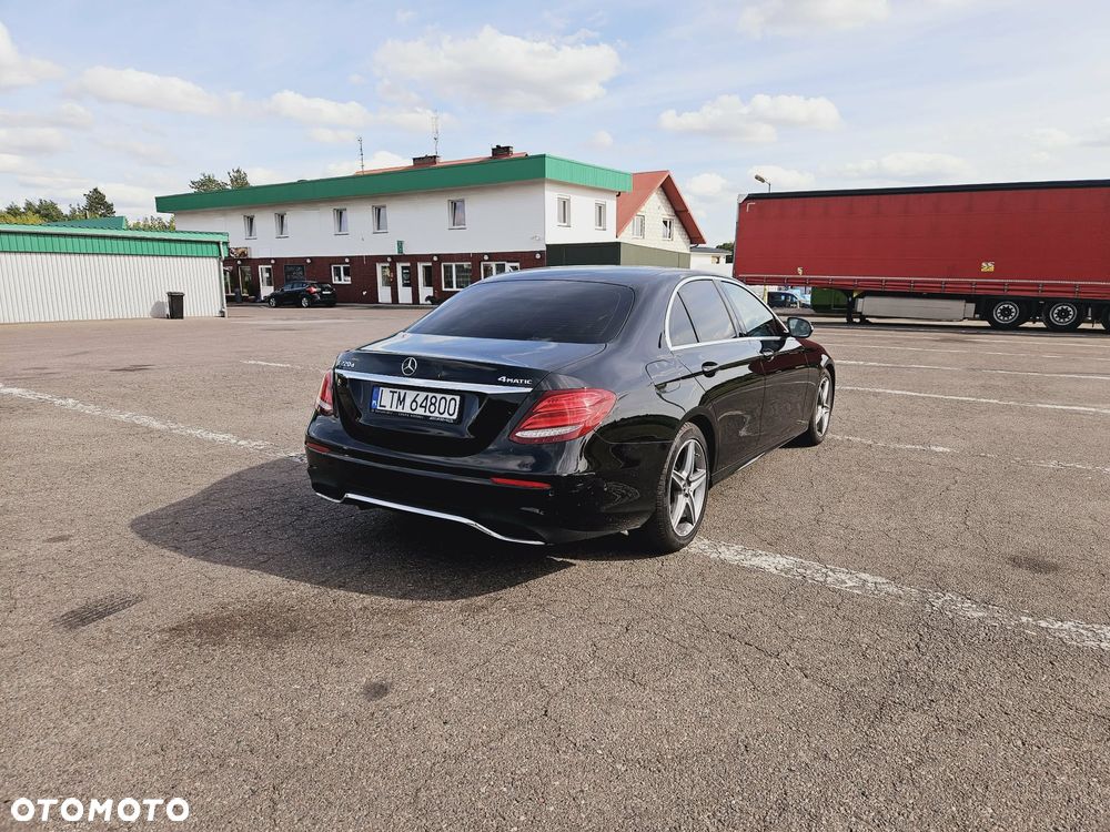 Mercedes-Benz Klasa E 220 d 9G-TRONIC AMG Line - 5