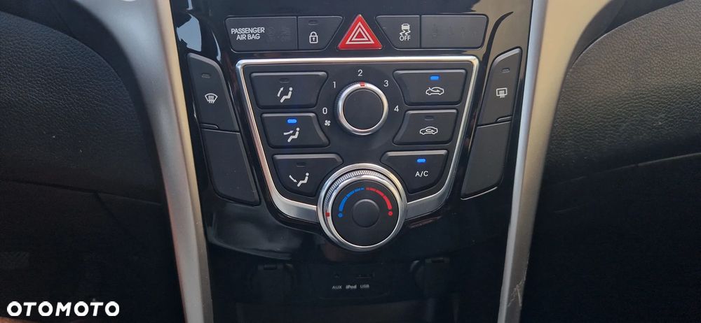 Hyundai i30 1.4 Classic + - 25