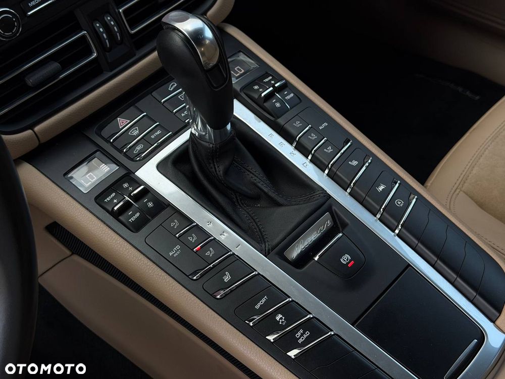 Porsche Macan S PDK - 23