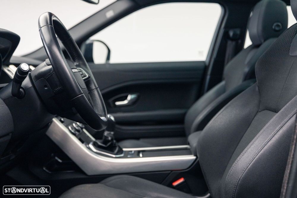 Land Rover Range Rover Evoque 2.0 D150 - 18